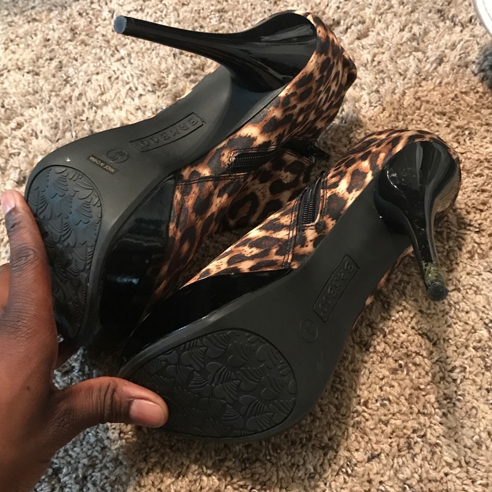 High heels - Picture 3 of 4
